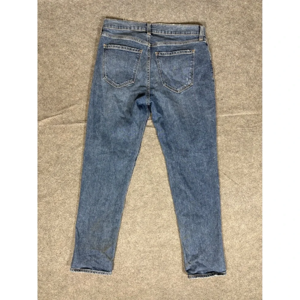 Old Navy Boyfriend Mid-Rise Distressed Jeans Medium‎ Wash Women Size 2 1166